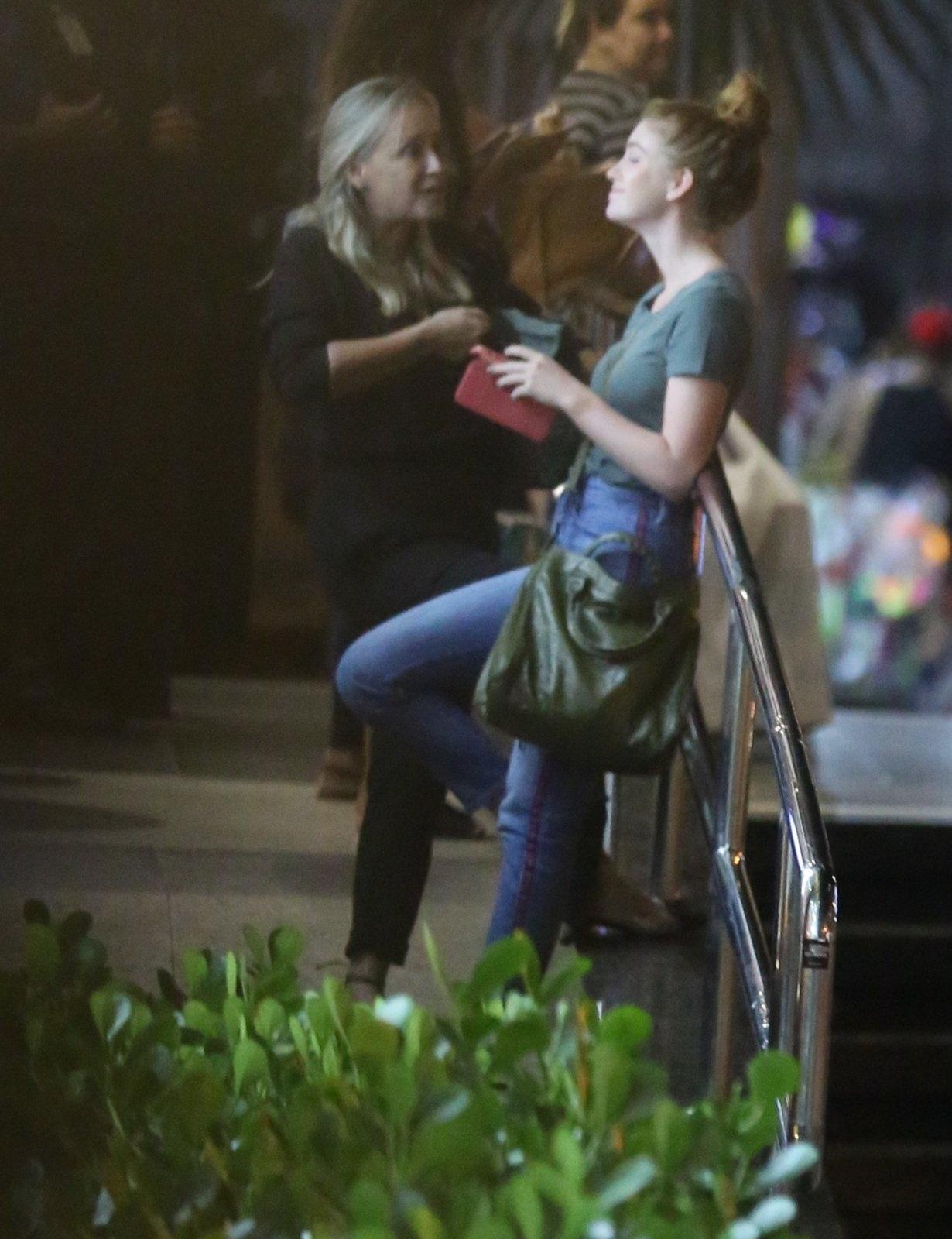 Marina Ruy Barbosa é flagrada sem aliança no Rio - Thiago Martins/AgNews