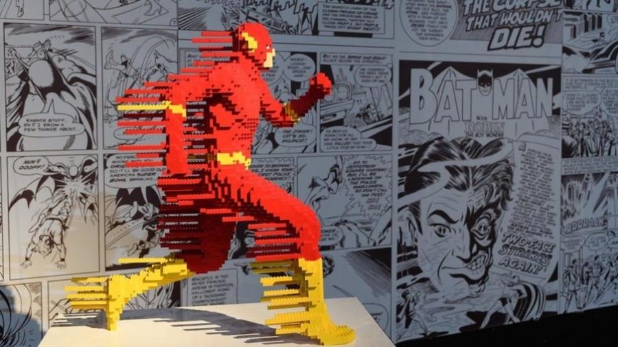 Peça da exposição The Arte of the Brick: DC Heroes retrata o herói The Flash - Reprodução