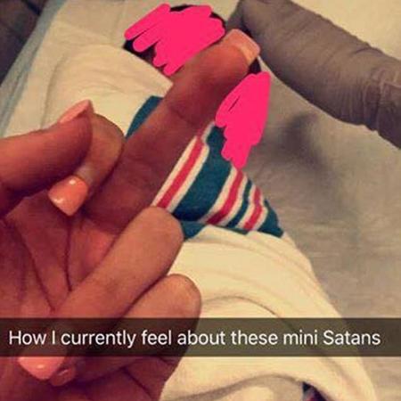 Enfermeira mostra o dedo do meio e chama bebê de "mini satã" - Reprodução/Snapchat