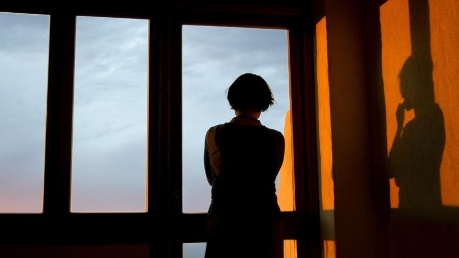 Segundo a psicóloga Anna Frimm, é comum que pais com a síndrome evoluam para um quadro depressivo - Getty Images