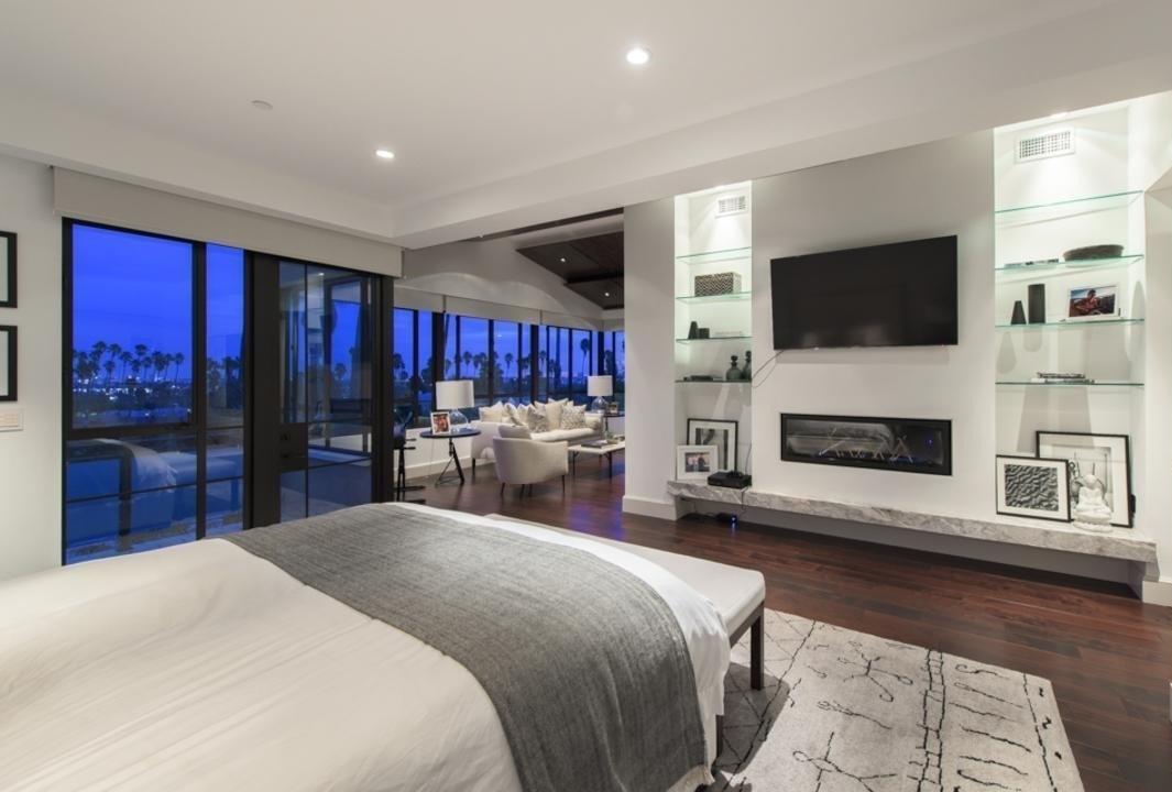 Mansão de R$ 27 milhões de Rihanna em Los Angeles, nos Estados Unidos - Reprodução/The Agency