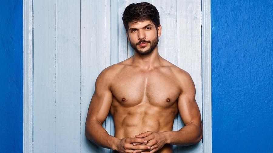 O empresário e ex-BBB Lucas Fernandes diz que não é a primeira vez que suas fotos são usadas por impostores - Reprodução/Instagram