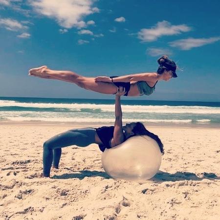 Grazi Massafera dá show ao praticar ioga - Reprodução/Instagram
