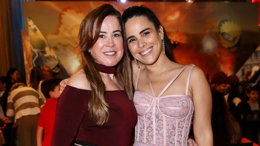 Zilú Camargo com Wanessa Camargo, em festa do neto José Marcus - Manuela Scarpa e Marcos Ribas/Brazil News