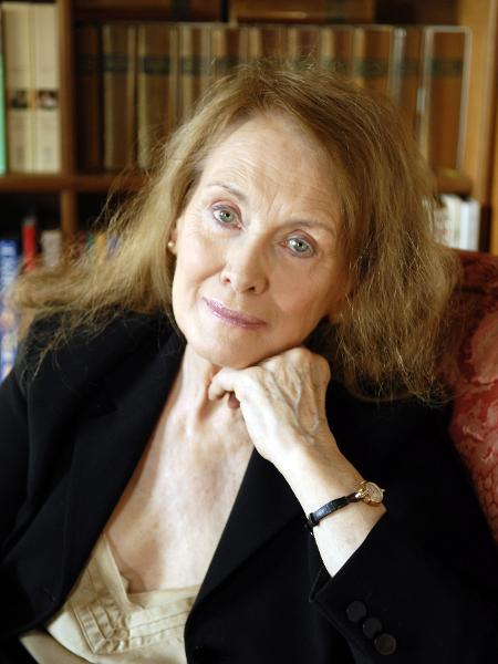 A escritora francesa Annie Ernaux, autora de "Paixão simples" - Ulf Andersen/Getty Images