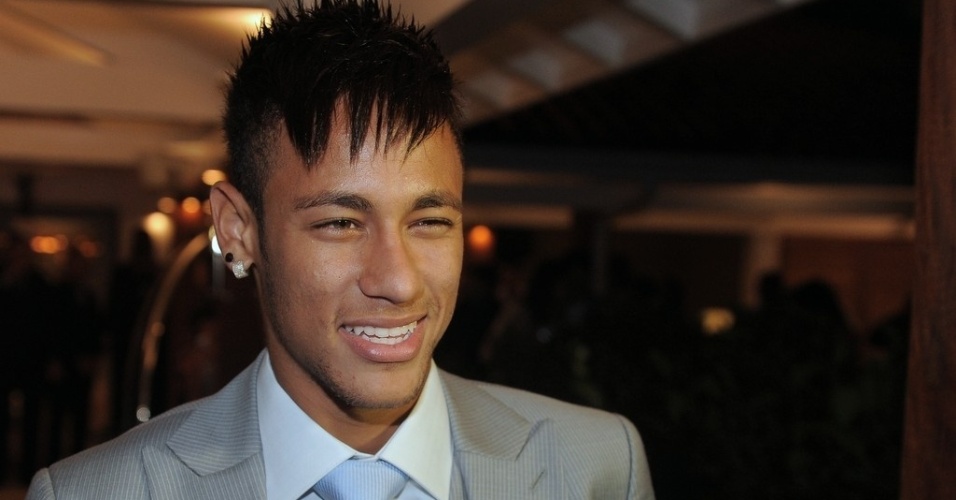 25.maio.2013  - Neymar prestigiou o casamento do jogador Paulo Henrique Ganso em Caraguatatuba, litoral de São Paulo