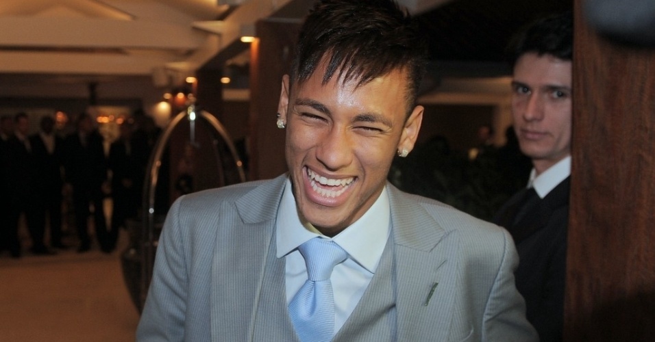 25.maio.2013  - Neymar prestigiou o casamento do jogador Paulo Henrique Ganso em Caraguatatuba, litoral de São Paulo