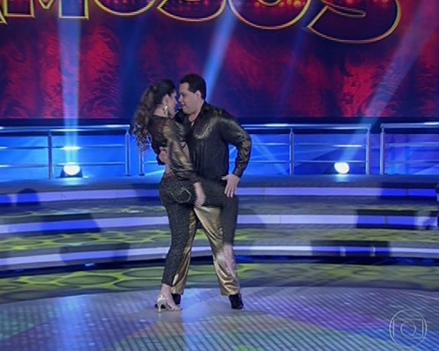 26.mai.2013 - Tiago Abravanel e Ana Paula Guedes dançam "Celebration", de Kool and The Gang no quadro "Dança dos Famosos"
