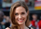 Angelina Jolie afirma que está "maravilhosamente bem" após operação - Leon Neal/AFP Photo