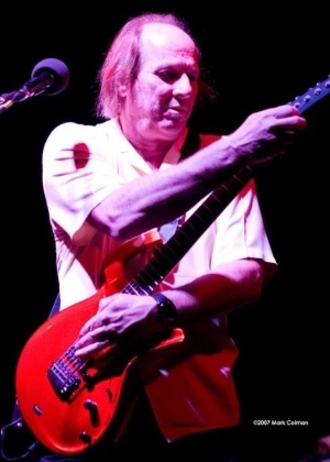 Guitarrista Adrian Belew - Reprodução/Facebook