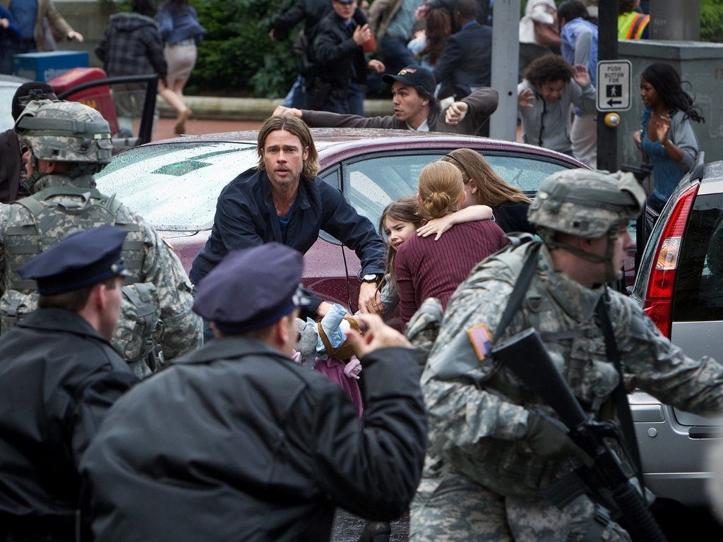 Cena de "Guerra Mundial Z", de Marc Forster e estrelado por Brad Pitt - Divulgação / Paramount