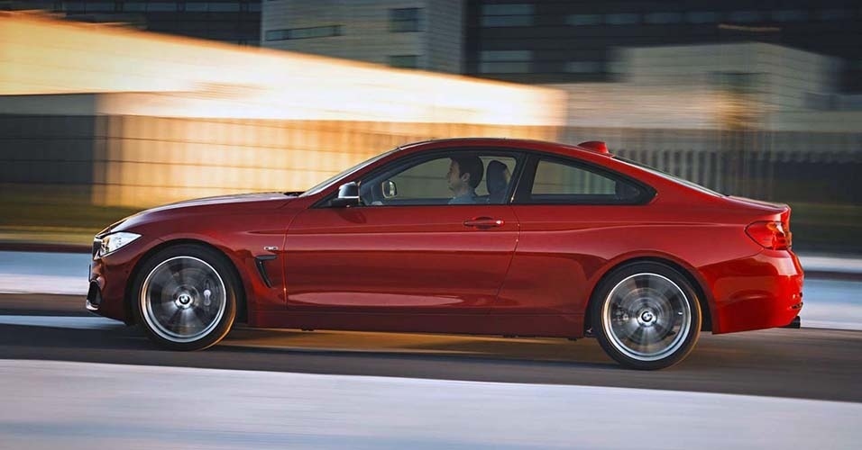 BMW Série 4 - Divulgação