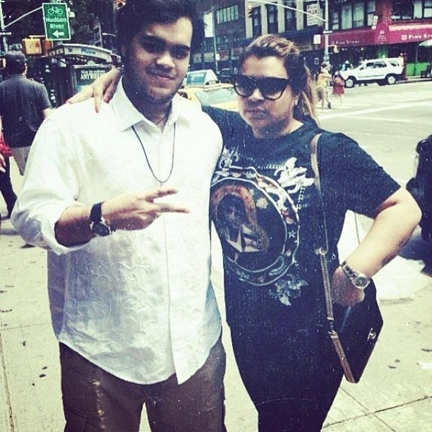 15.jun.2013 - Preta Gil publica foto com o filho antes de cantar em Nova York