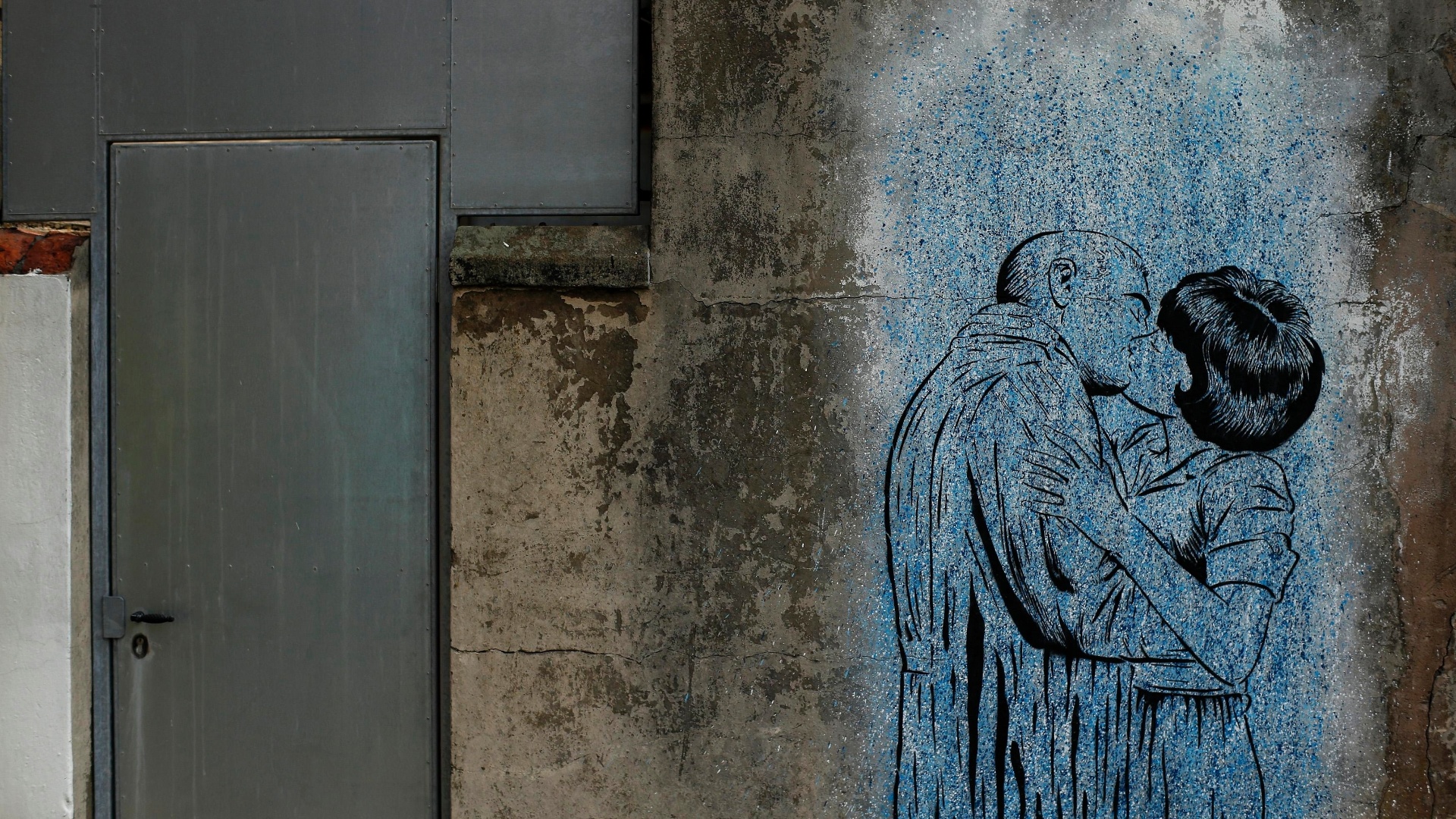 18.junho.2013 - O evento foi criado pelo artista de rua Robin Rossart e surgiu com a criação de um espaço na costa londrina onde agora está instalado um museu a céu aberto na costa Flyde - REUTERS/Phil Noble