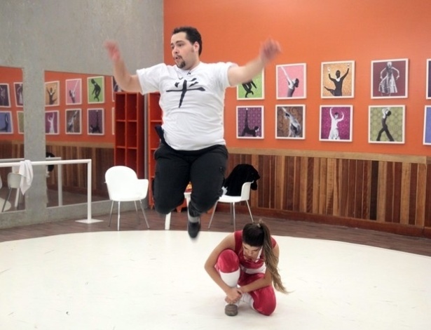 Na "Dança dos Famosos", Tiago Abravanel dá salto, mas diz que rock é mais difícil que forró