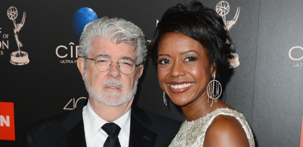 George Lucas e Mellody Hobson na 40ª edição do prêmio Emmy para programas matutinos, em Beverly Hills