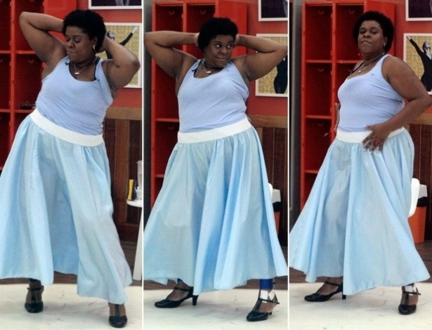 25.jun.2013 - Cacau Protásio mostra lado sensual em ensaio da "Dança dos Famosos"