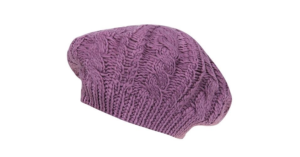 Boina feminina em acrílico ponto tramado; 39,90 alta, na Renner (www.renner.com.br) Preços pesquisados em junho de 2013 e sujeitos a alterações - Divulgação