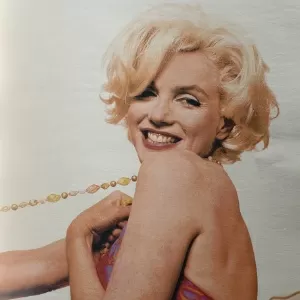 Fotos inéditas de Marilyn Monroe aparece supostamente grávida são