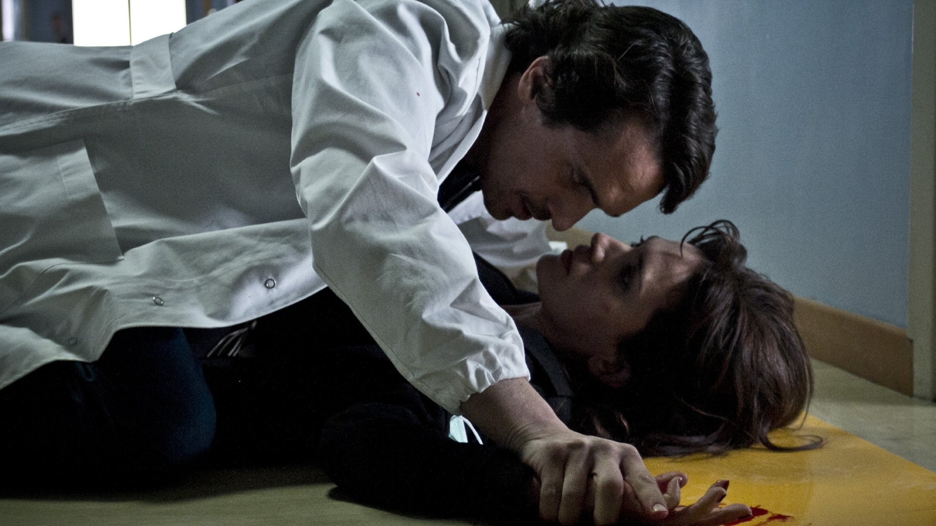 Cena do filme italiano "A Bela Que Dorme", de Marco Bellocchio, exibido na Mostra de São Paulo de 2012 - Divulgação / Califórnia Filmes