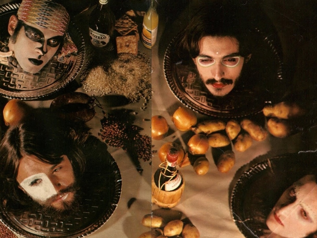 "Secos e Molhados" - Reprodução