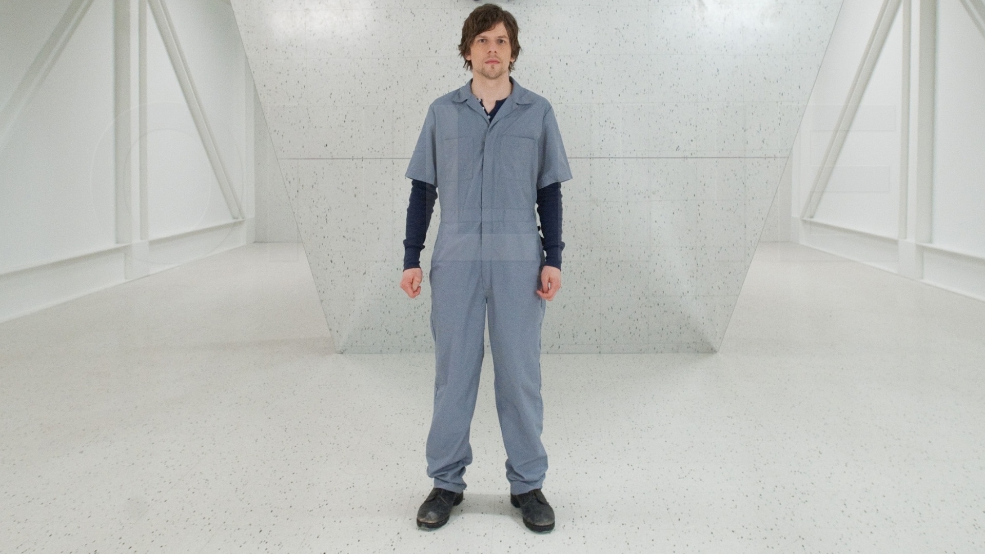 Cena do filme "Truque de Mestre", de Louis Leterrier, estrelado por Jesse Eisenberg - Divulgação / Paris Filmes