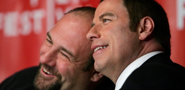 James Gandolfini e John Travolta na coletiva de imprensa com "Os Fugitivos" na 5ª edição do Festival de Cinema de Tribeca, em Nova York