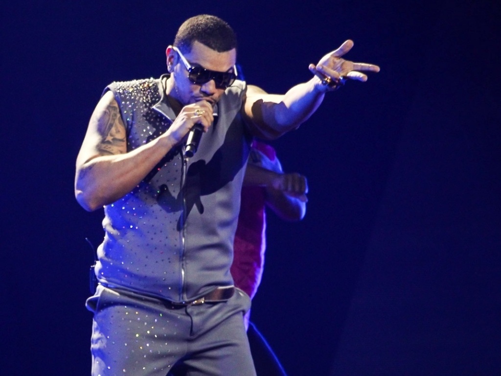 3.jul.2013 - O novo trabalho do cantor, que é conhecido pelo hit "Amor de Chocolate", utilizará tecnologia 3D na gravação "Multishow Ao Vivo - Naldo Benny" - Manuela Scarpa / Foto Rio News