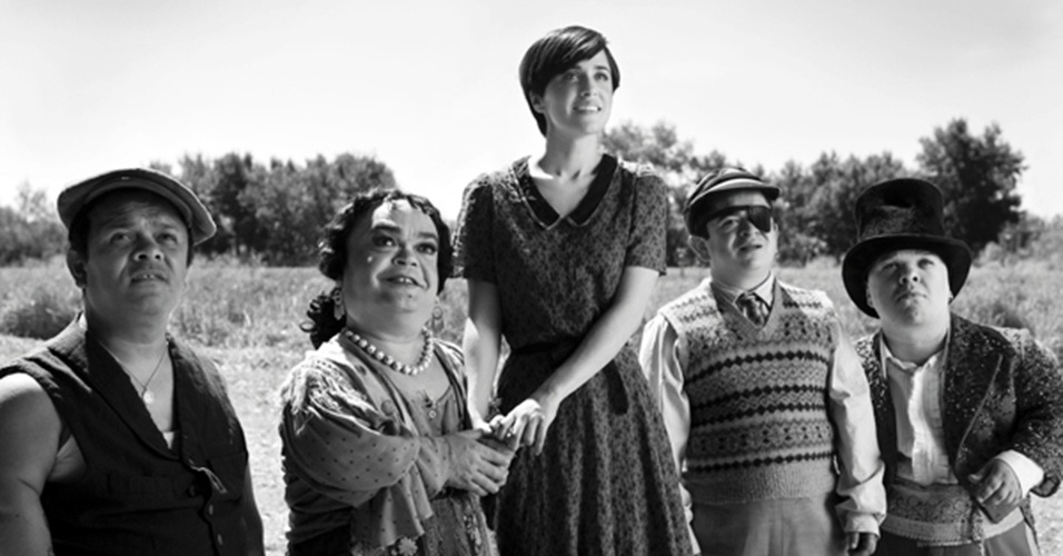 Cena do filme "Branca de Neve", adaptação do clássico conto de fadas assinada por Pablo Berger - Divulgação / Imovision