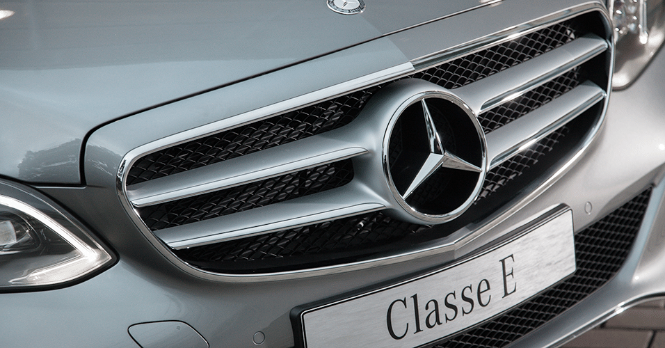 Mercedes-Benz Classe E 250 Turbo Avantgarde - Divulgação