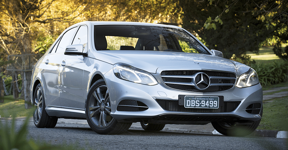 Mercedes-Benz Classe E 250 Turbo Avantgarde - Divulgação