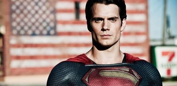 Oscar 2014 vai homenagear filmes de heróis, como o Superman (na foto interpretado por Henry Cavill) - Divulgação
