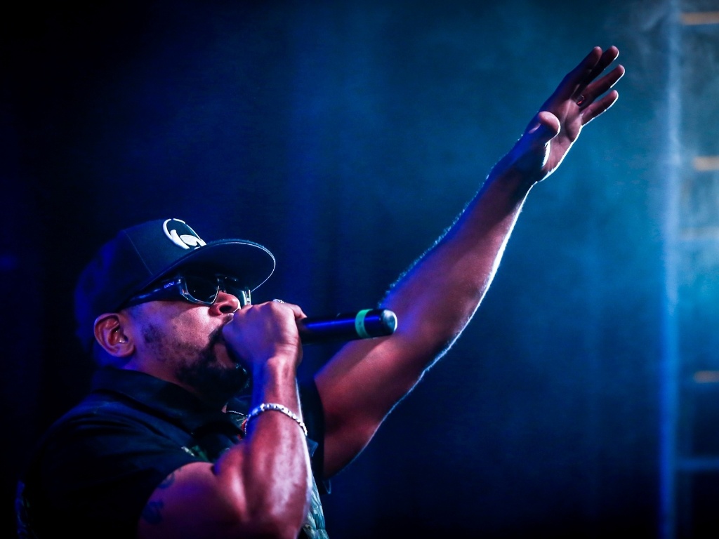 06.jul.2013 - O rapper Edi Rock lança seu novo disco solo 6 - Leandro Moraes/UOL