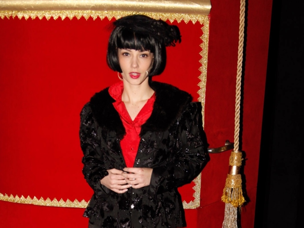 8.jul.2013 - Rosanne Mulholland, a professora Helena de "Carrossel", interpreta três personagens em "39 Degraus": a agente secreta Annabela Schimit, a jovem Pamela e a capira escocesa Margaret - Marcos Ribas/RioNews