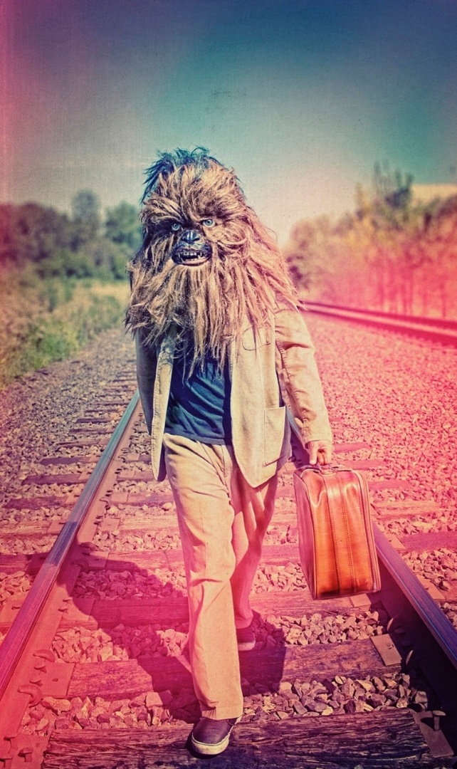 Chewbacca hipster deixa nave comandada por Han Solo em busca de novas aventuras. Para a foto, ganhou até filtro de Instagram - Mako Miyamoto/NeonWerewolf.com