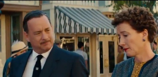 Tom Hanks e Emma Thompson em cena de "Saving Mr. Banks" - Reprodução/Facebook