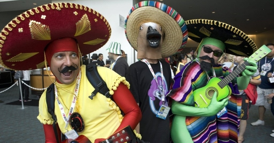 18.jul.2013 - Cosplayers de mariachis mexicanos se divertem na Comic-Con - David Maung/EFE