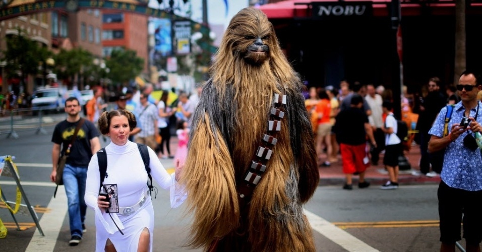 19.jul.2013 - Família com cosplay de "Star Wars" se diverte na Comic-Con San Diego - Sandy Huffaker/AFP