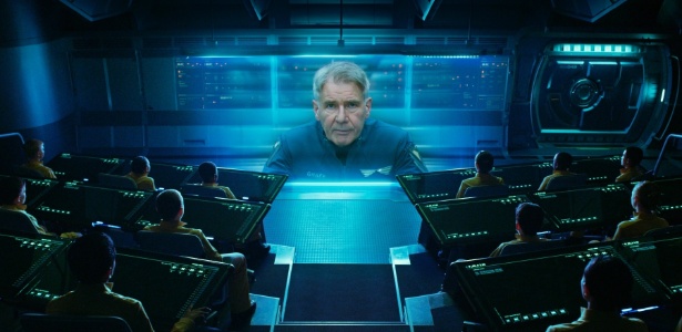 Harrison Ford como o Coronel Graff, que transforma crianças em soldados em "Ender"s Game - o Jogo do Exterminador" - Paris/Divulgação
