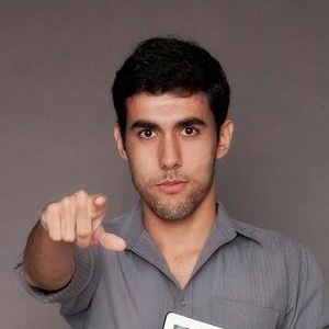 O publicitário Jeferson Monteiro e a personagem Dilma Bolada - Montagem/Reprodução - Montagem/Reprodução