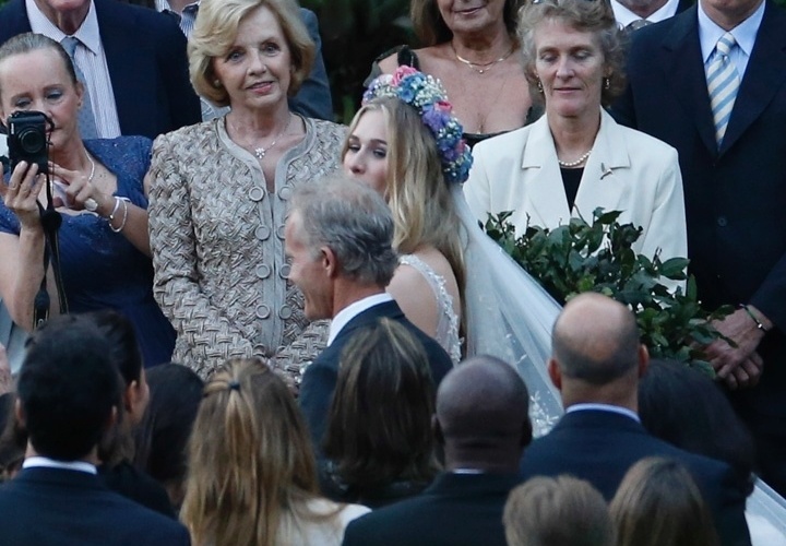 20.jul.2013 - A cerimônia de casamento de Fiorella Mattheis e Flávio Canto aconteceu ao entardecer