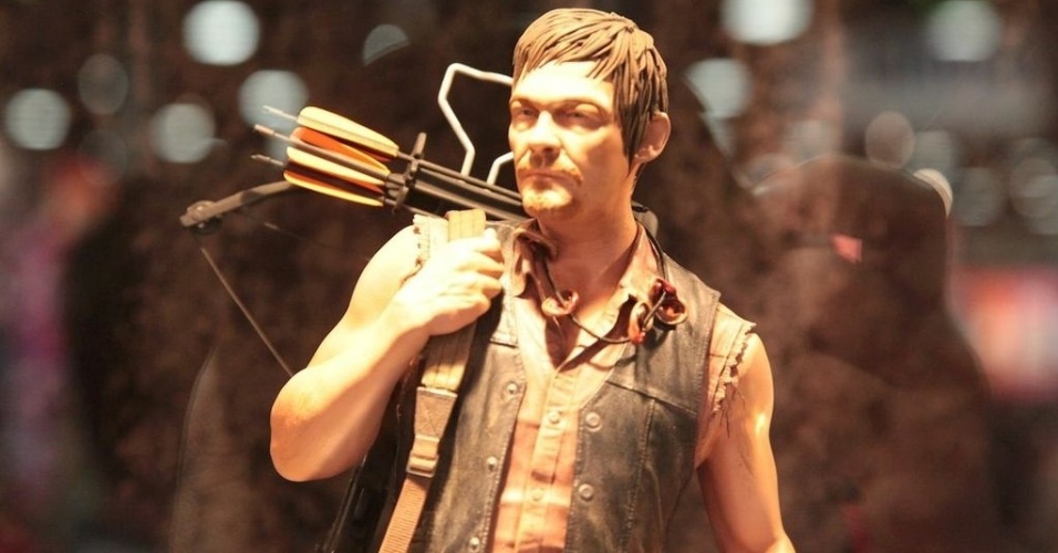 Réplica de Daryl Dixon (Norman Reedus), irmão de Merle no seriado "Walking Dead"  - Omelete