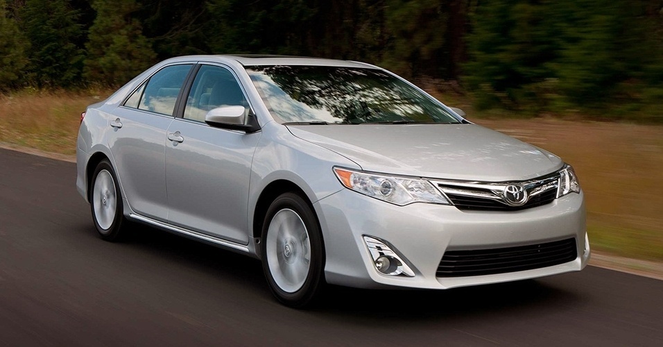 Toyota Camry - Divulgação