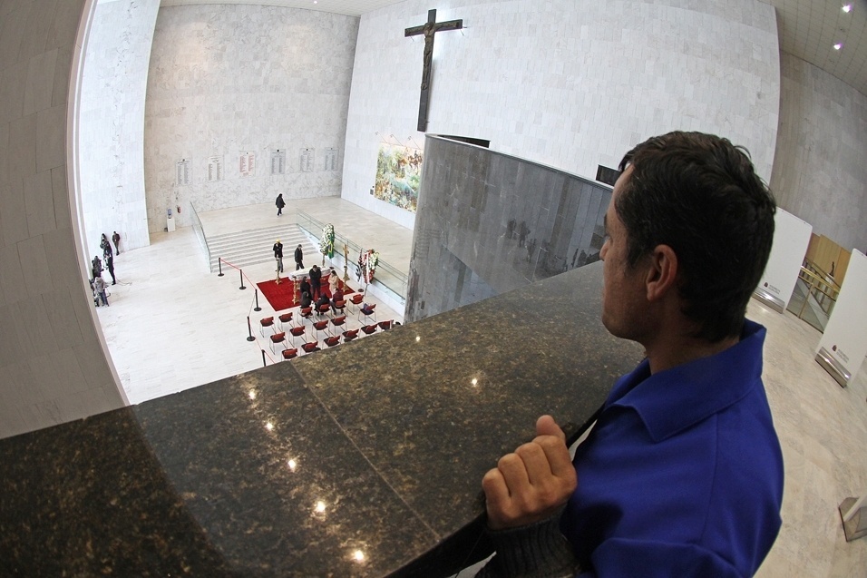 24.jul.2013 - Velório de Dominguinhos, na Assembleia Legislativa de São Paulo - Shin Shikuma/UOL