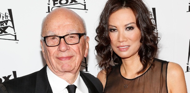 Rupert Murdoch e Wendi Deng em festa da Fox em Hollywood