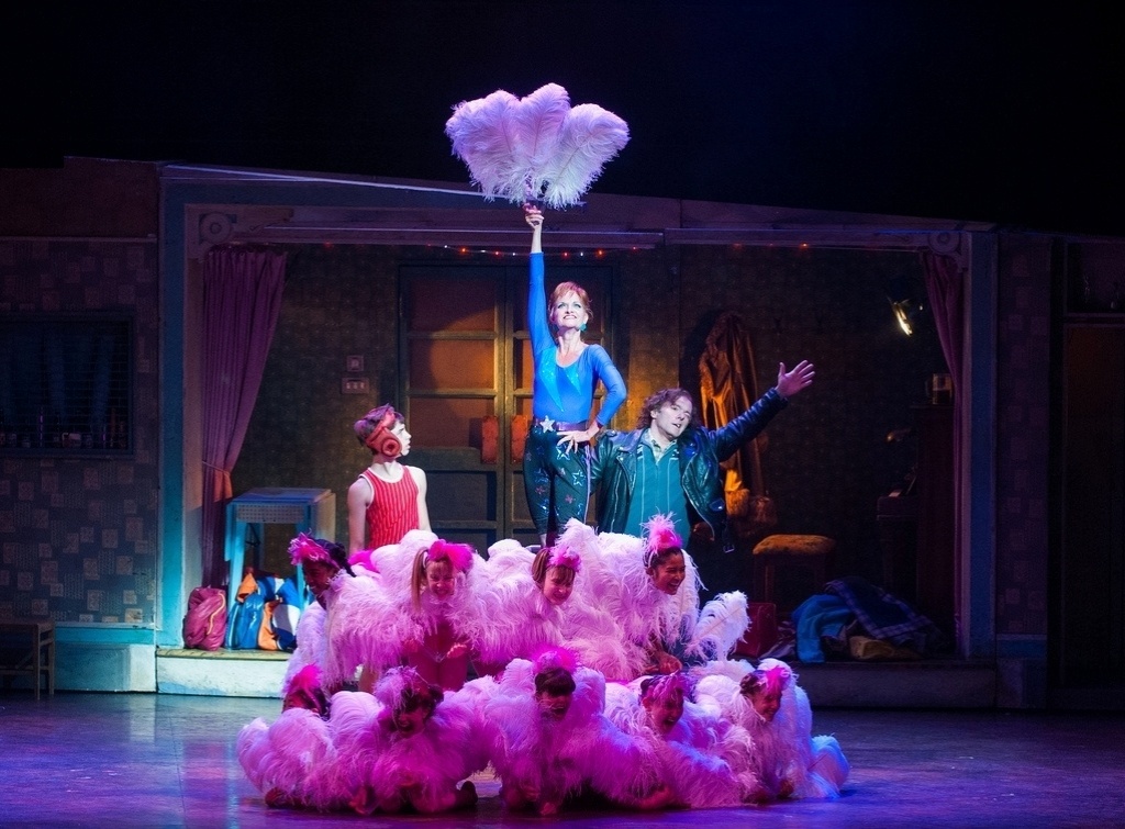 Cena do musical "Billy Elliot" - Divulgação