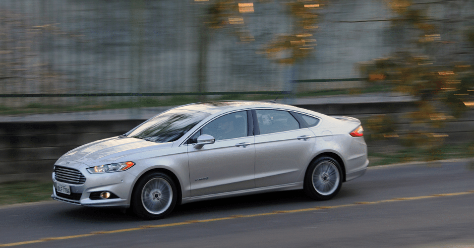 Ford Fusion Hybrid 2014 - Murilo Góes/UOL