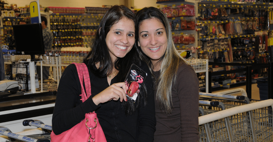 MercadoCar: Verônica Aparecida dos Santos e Graciela Lima - Murilo Góes/UOL