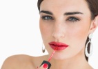 Em alta, batom líquido une cor intensa e praticidade do gloss - Thinkstock