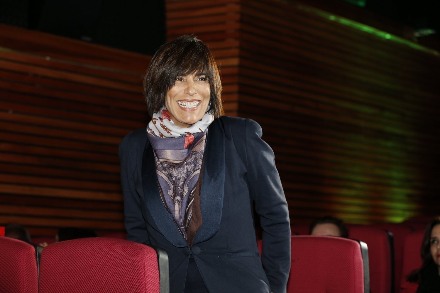 9.ago.2013 - A atriz Glória Pires é homenageada com o troféu Oscarito no 41º Festival de Cinema de Gramado, no Rio Grande do Sul - Felipe Panfili e Leo Marinho/AgNews